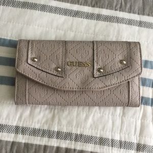 Guess Wallet